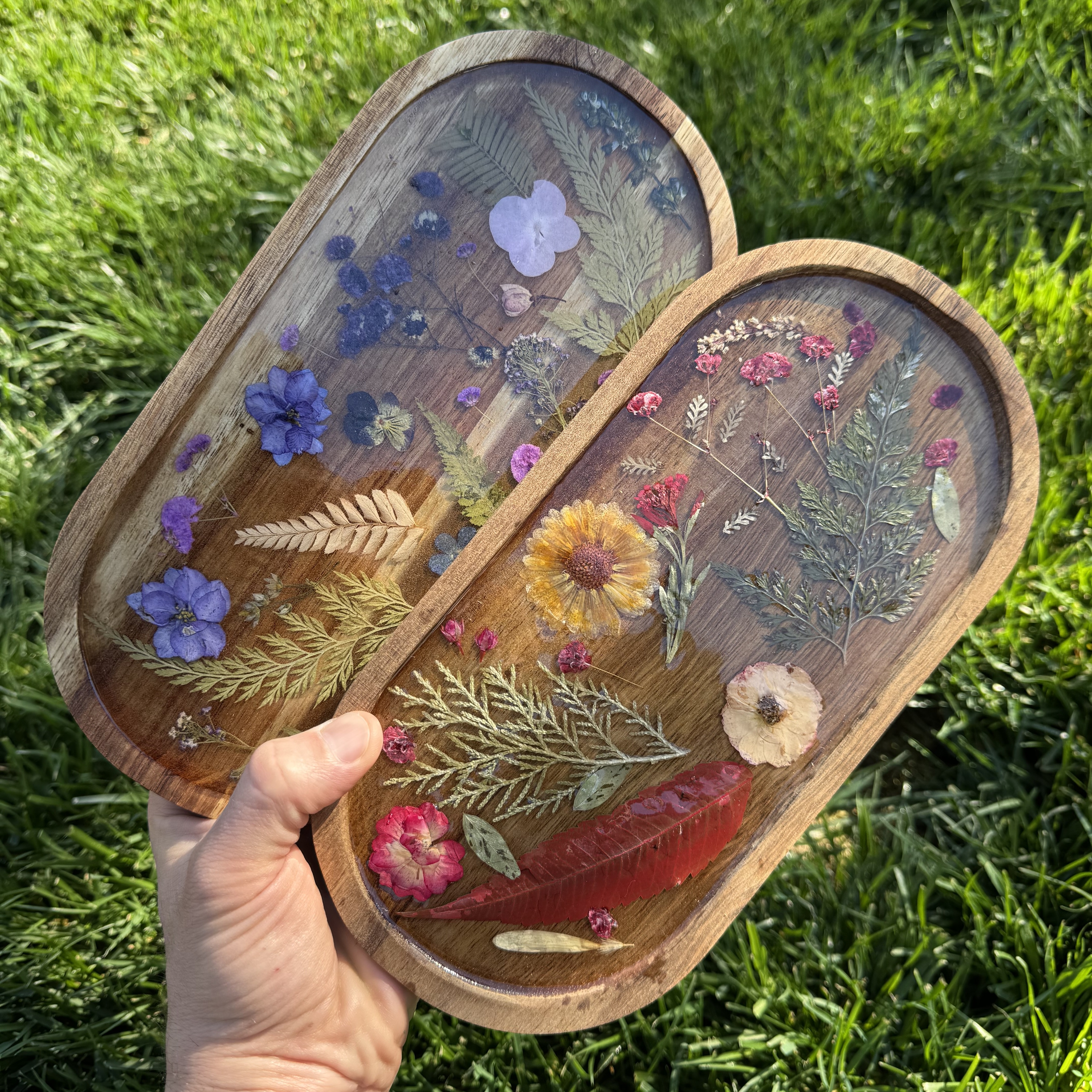 Resin Art: Floral Coasters/ Trinket Trays - logo